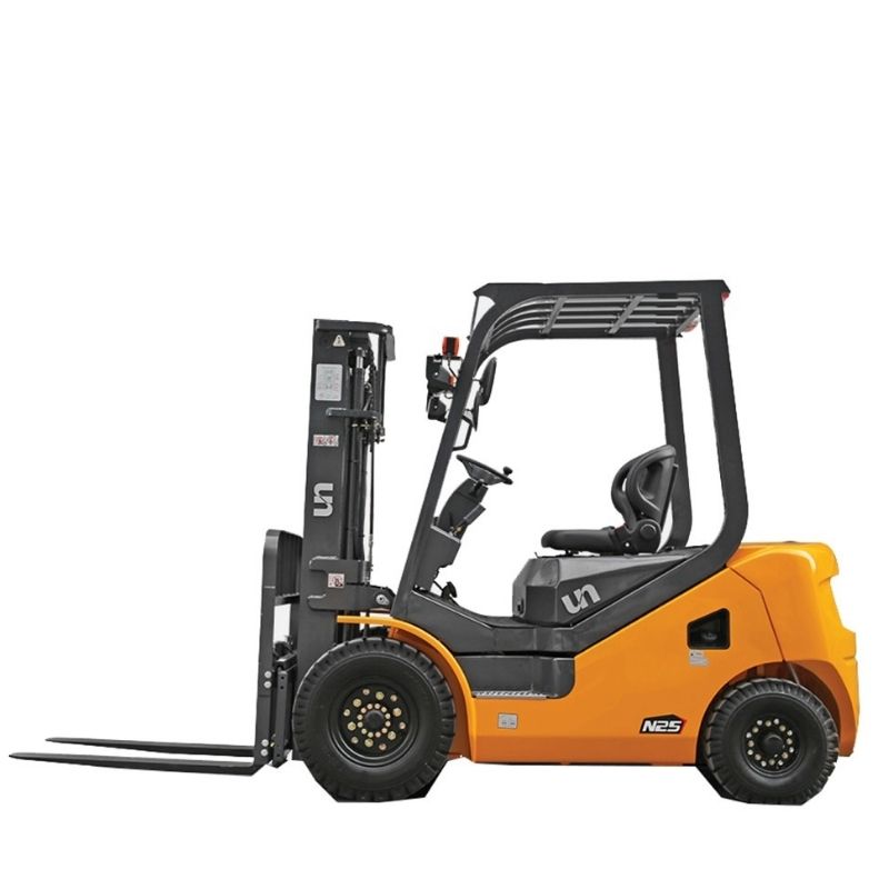 UN Forklift 2.5T Petrol/LPG Compact Industrial Forklift